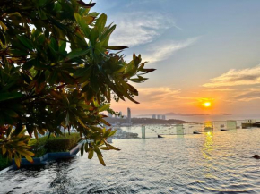 EDGE Cozy Vacation Condo infinite SKY Pool